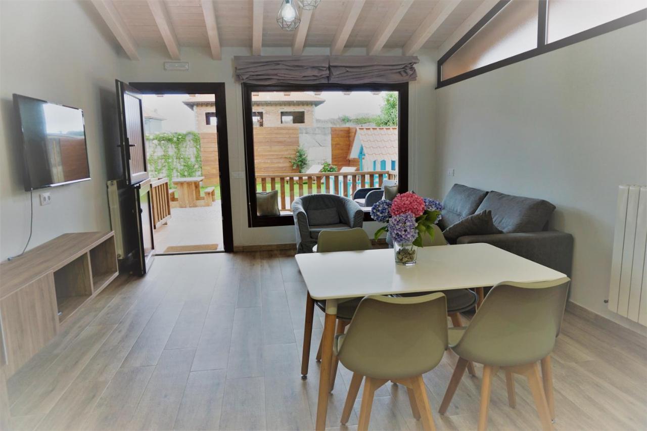 Apartamentos La Playina Llanes Εξωτερικό φωτογραφία