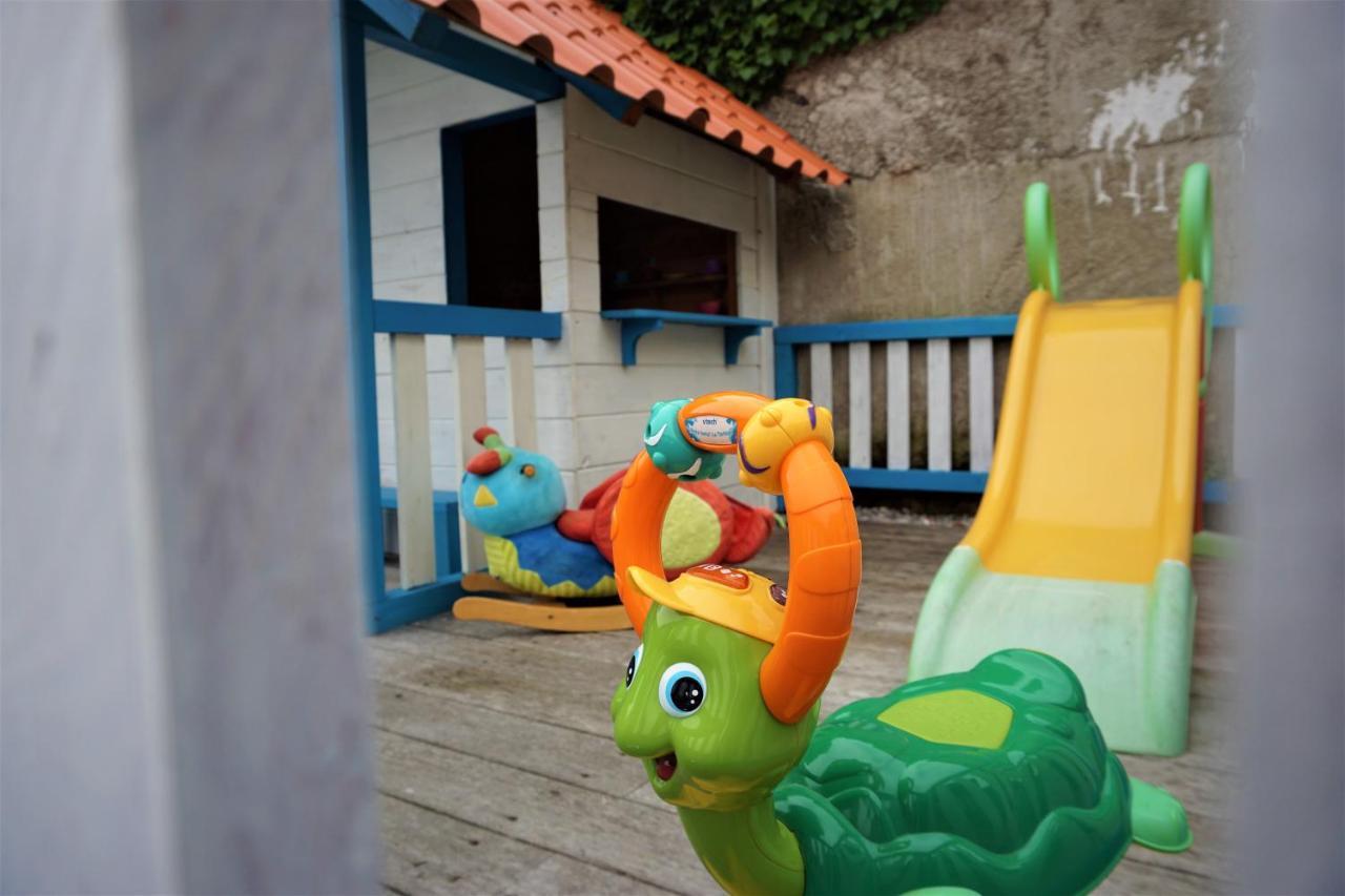 Apartamentos La Playina Llanes Εξωτερικό φωτογραφία