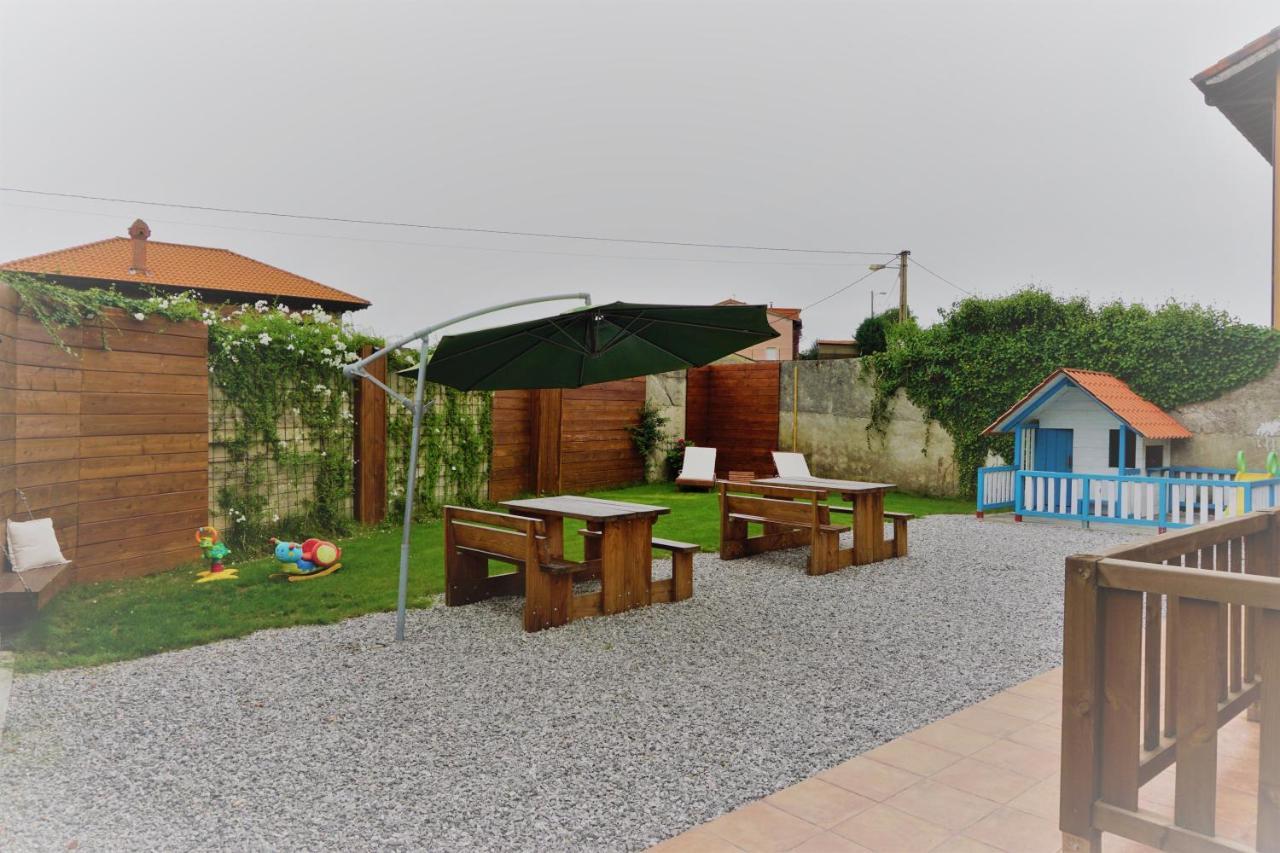 Apartamentos La Playina Llanes Εξωτερικό φωτογραφία