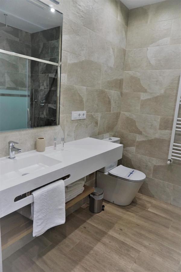 Apartamentos La Playina Llanes Εξωτερικό φωτογραφία