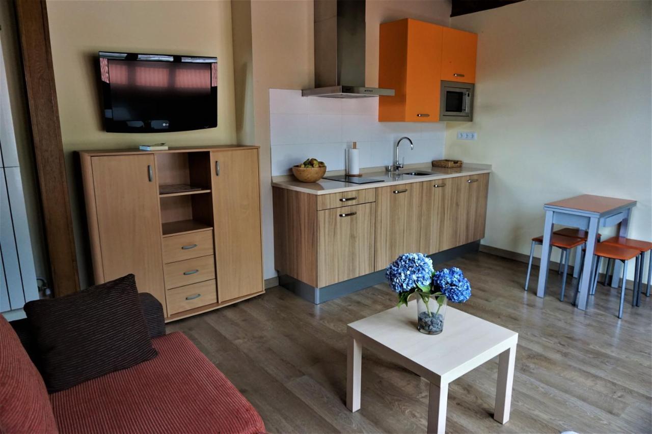 Apartamentos La Playina Llanes Εξωτερικό φωτογραφία
