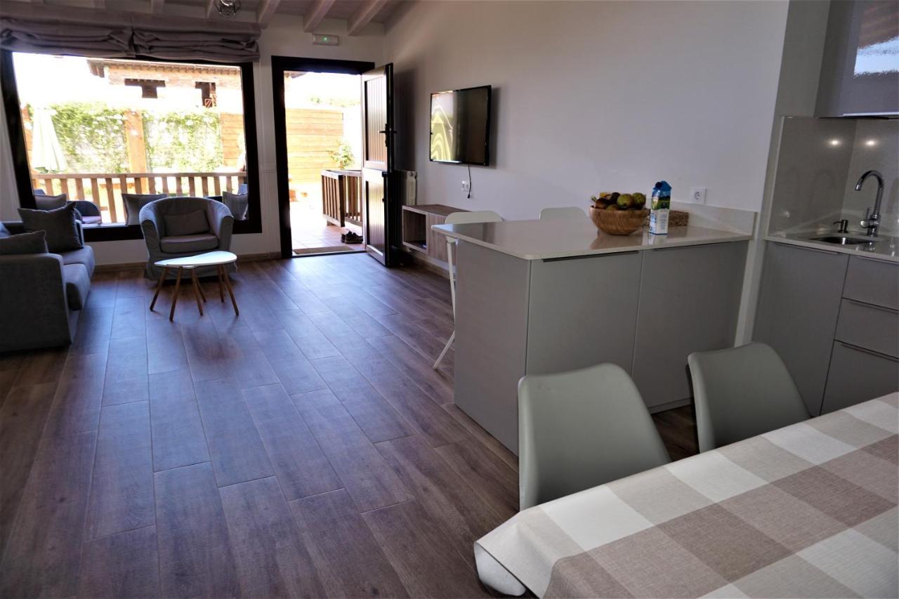 Apartamentos La Playina Llanes Εξωτερικό φωτογραφία